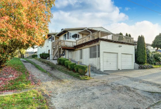 rainier beach 2 story seattle home