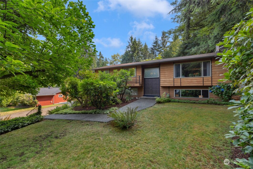 5616 227th Street SE Bothell Washington | The Madrona Group