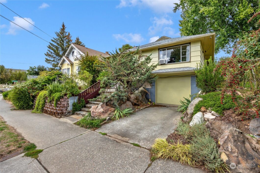 4506 S Othello Street Seattle Washington | The Madrona Group