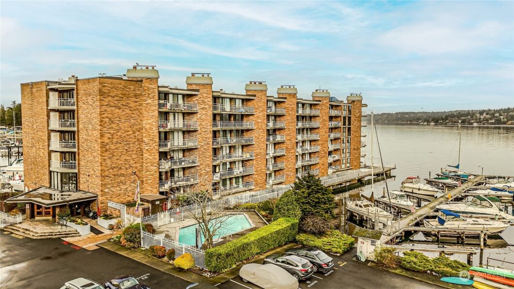 9500 Rainier Avenue S 611 Seattle Washington | The Madrona Group